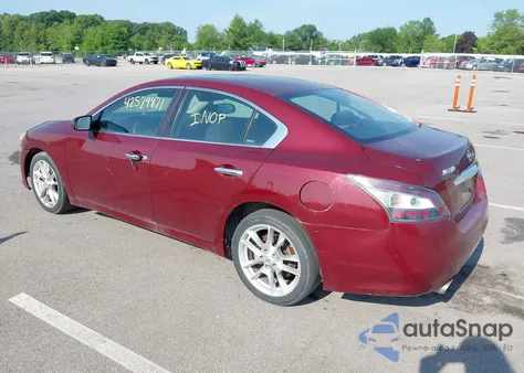 2013 Nissan Maxima 3.5 S z USA, uszkodzony, nr VIN 1N4AA5AP2DC810637